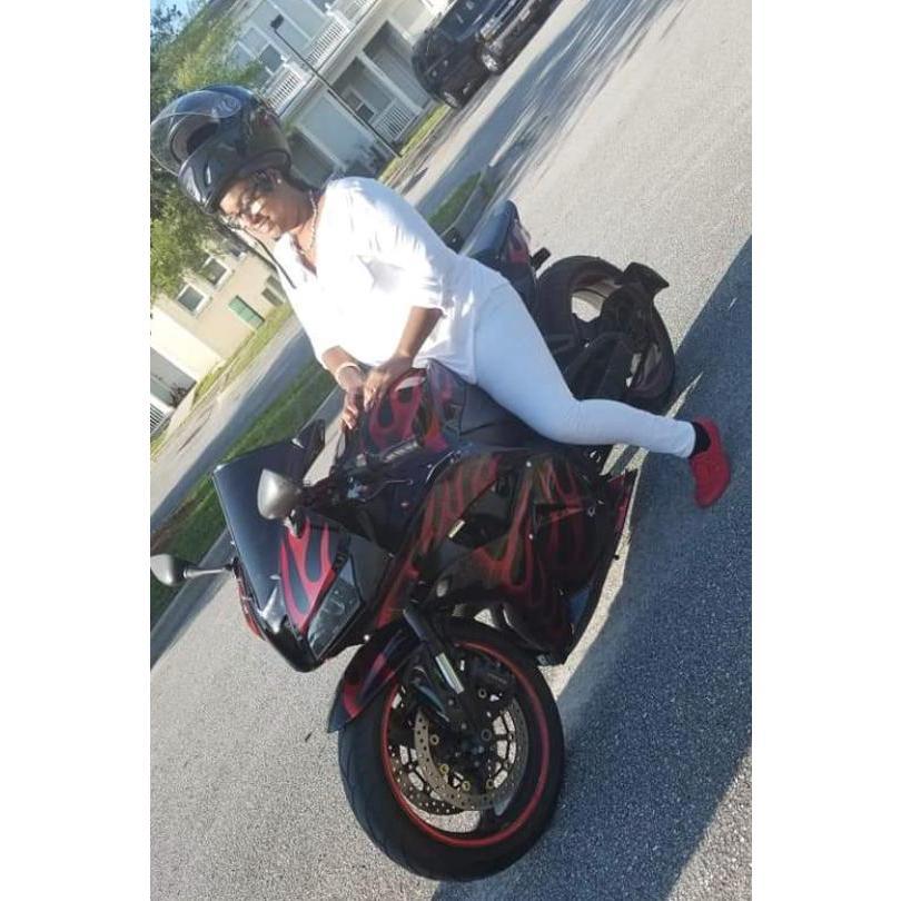 Bri AKA Riot! Doing what she loves ❤️🏍