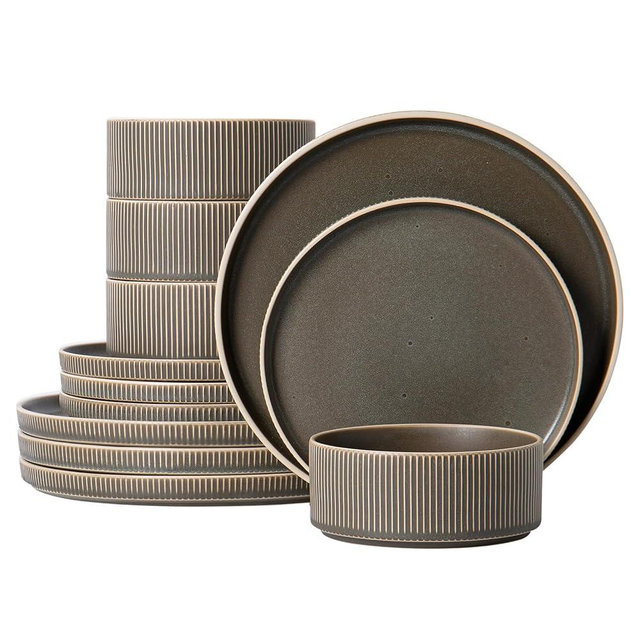 ALOFMO Dinnerware Set Service for 4, 12-Piece Ceramic Plates and Bowls Set, Chip & Scratch Resistant, Microwave and Dishwasher Safe, Modern Minimalist Tableware for Everyday Use, Matte Green