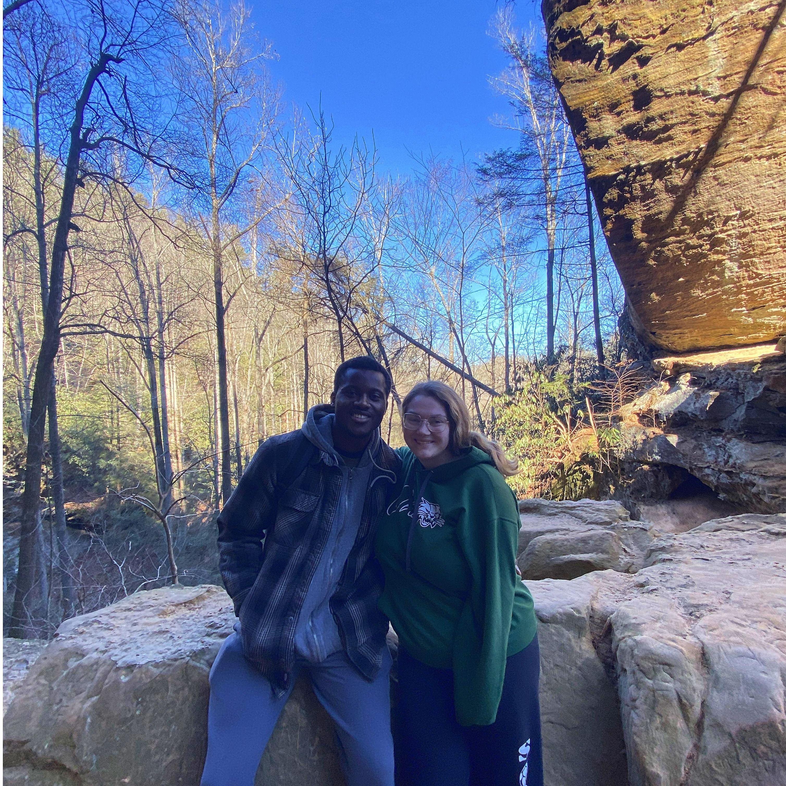 Hiking at Daniel Boone National Forest