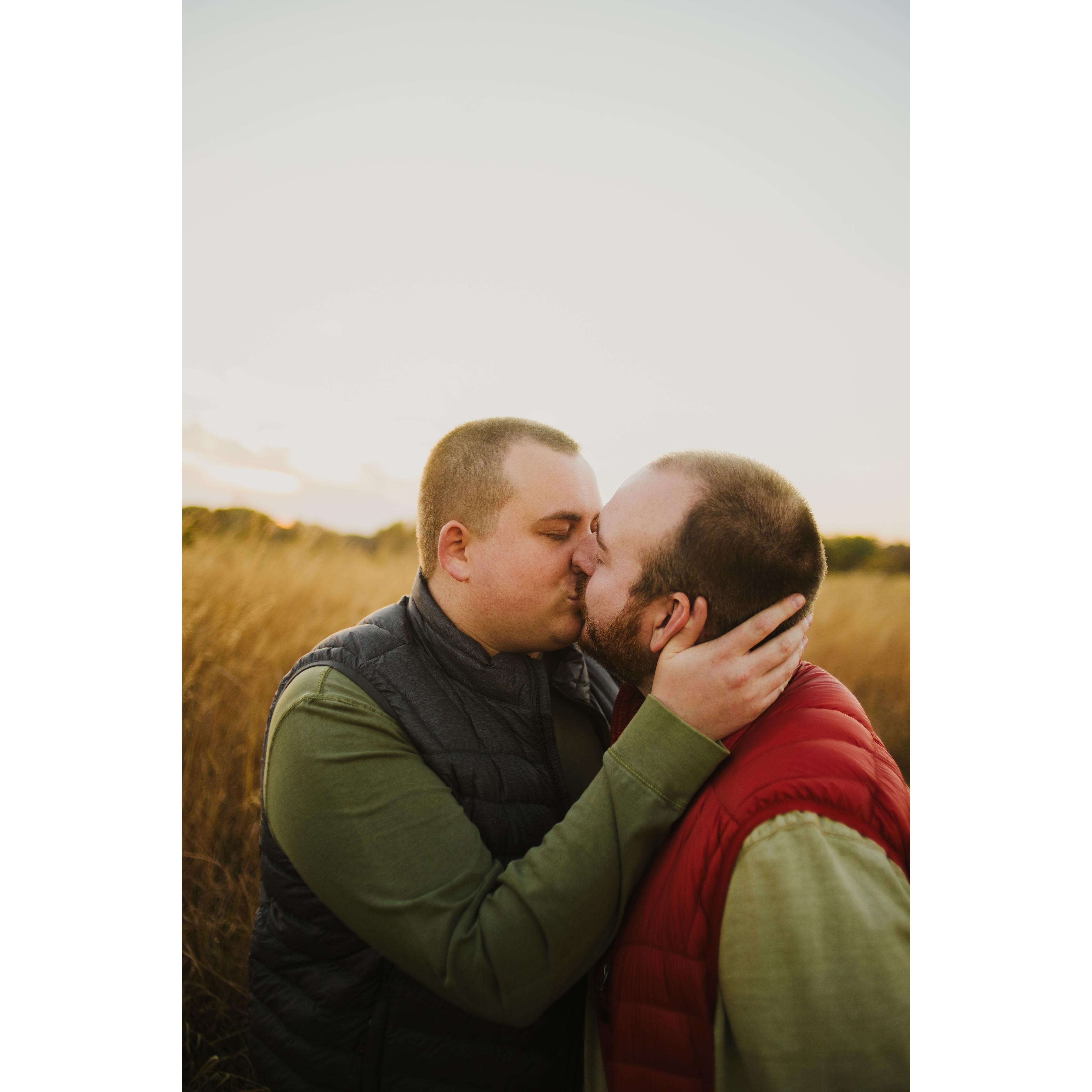 Engagement Photos by Hannah O'Donnell 