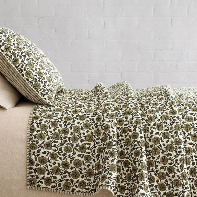Laney Floral Quilt, Full/Queen, Elm