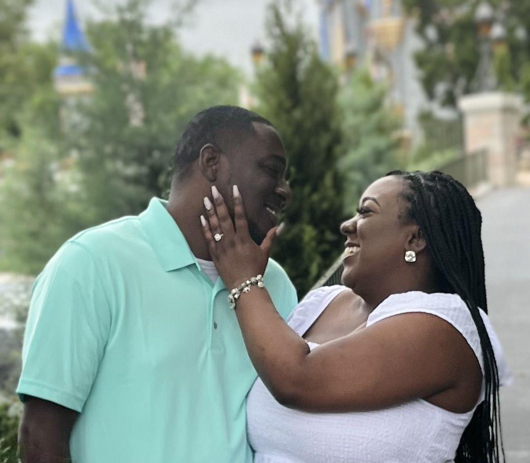 The Wedding Website of Robersteen Williams and Christopher Thurmond