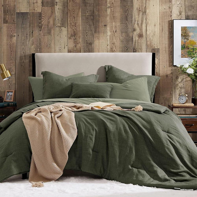 Geniospin Dark Olive Green Oversize Queen Comforter Set - 7 Pieces Comforter Queen Size, Solid Bedding Set for All Season, Textured Bed in a Bag with Sheets