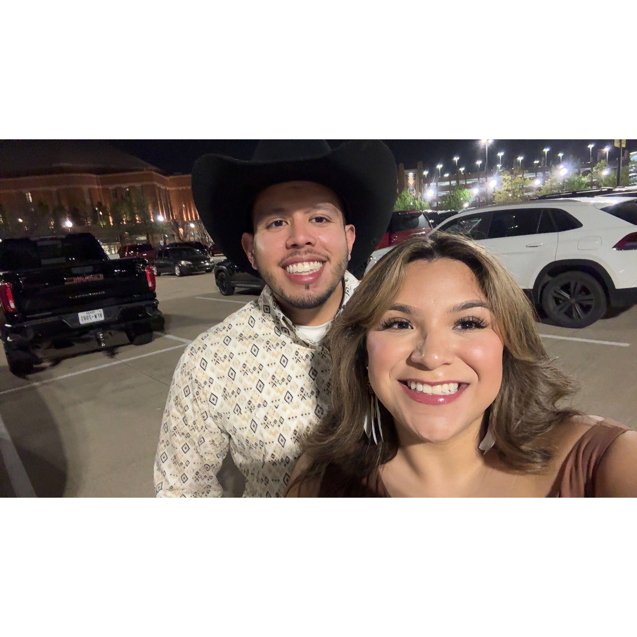 Date night: Ramon Ayala Concert