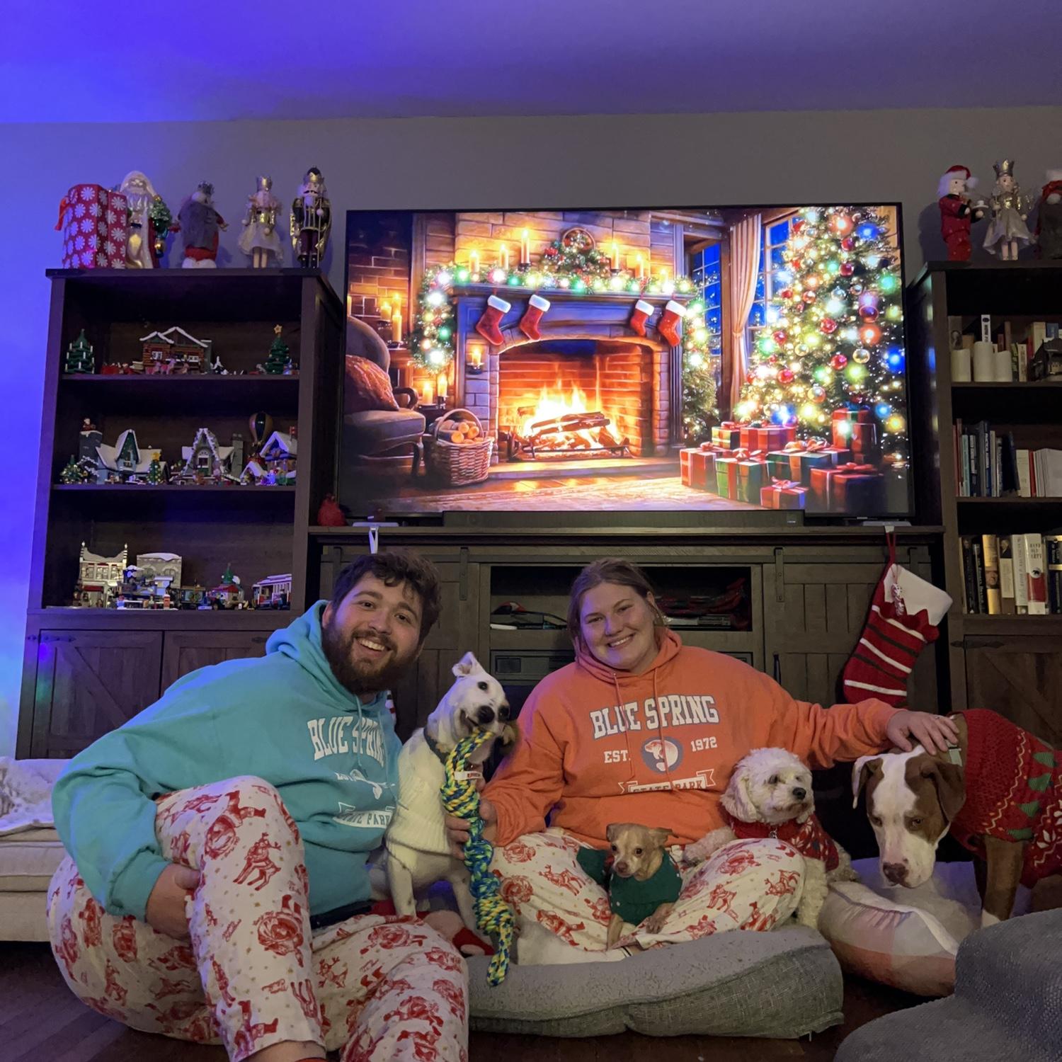 Christmas 2025 w/Dogs