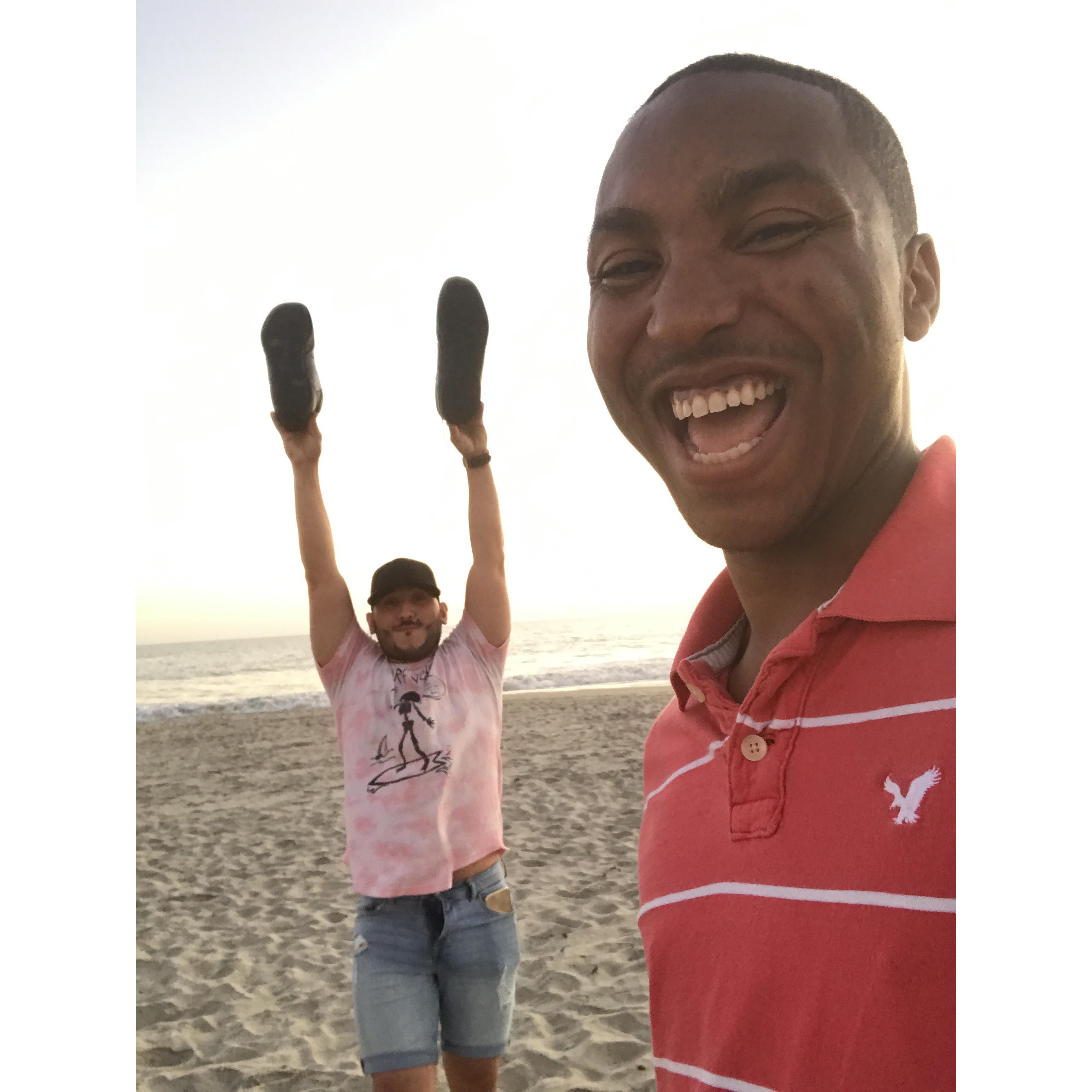 Our Beach adventures in San Diego - Sometimes when you don't wear shoes you still get service
