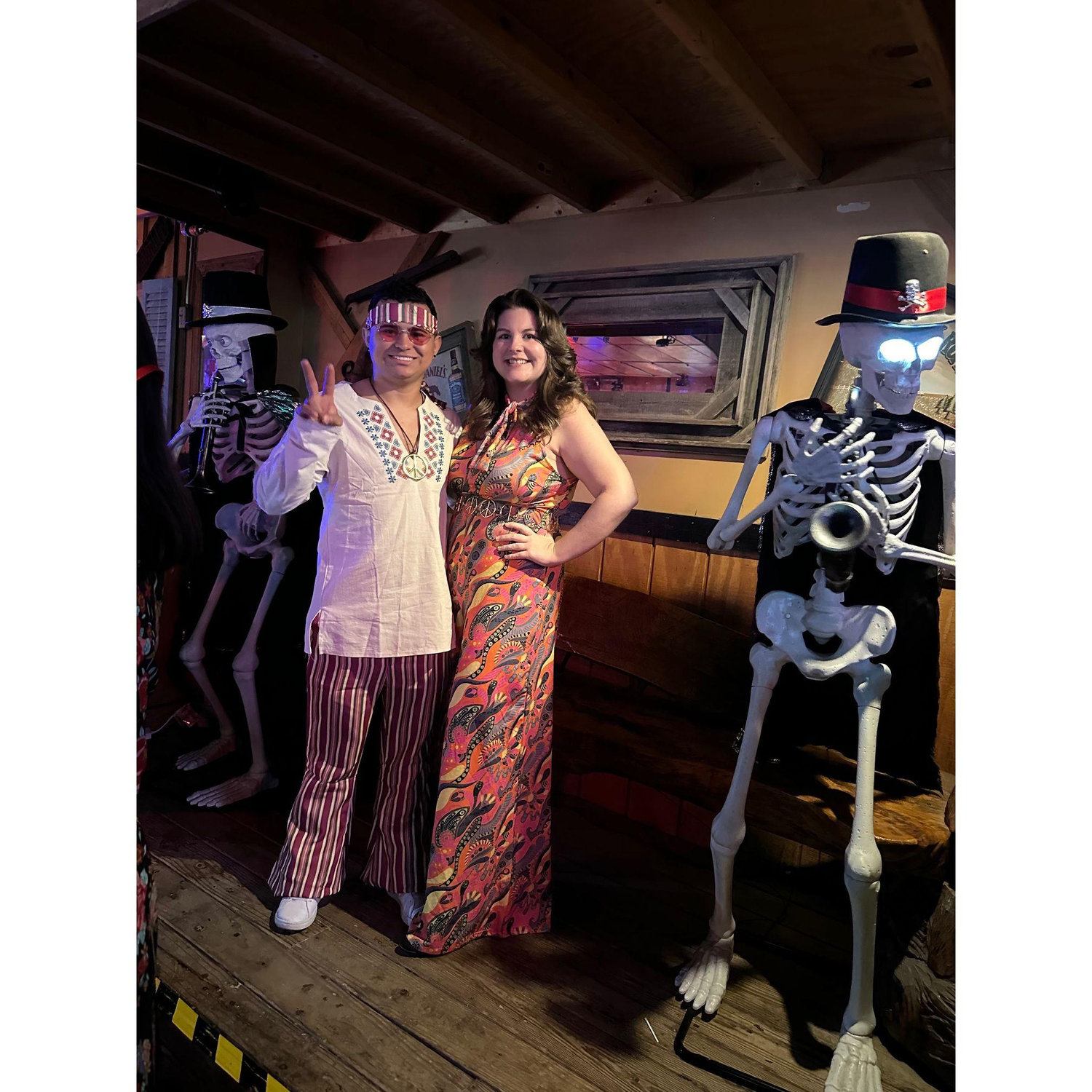 Our first Halloween together. El primer día de las brujas juntos.