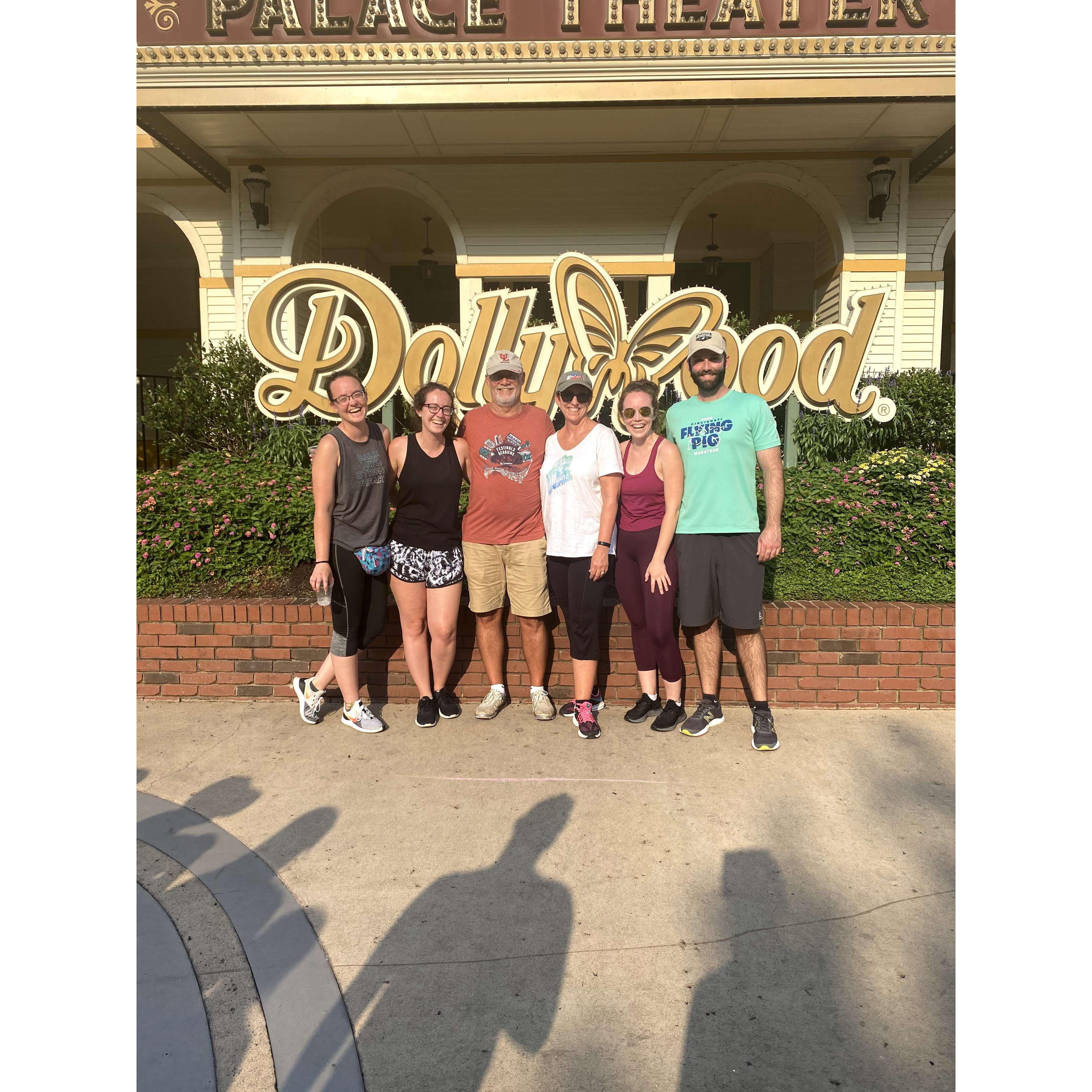 Family trip to Dollywood, just missing Amy!