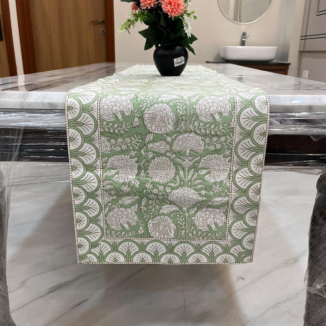 100% Canvas Cotton Table Runner, Sage Green Floral Table Cloth Runner, Dining & Kitchen Linen Cloth Table Runner, Floral Christmas Decor