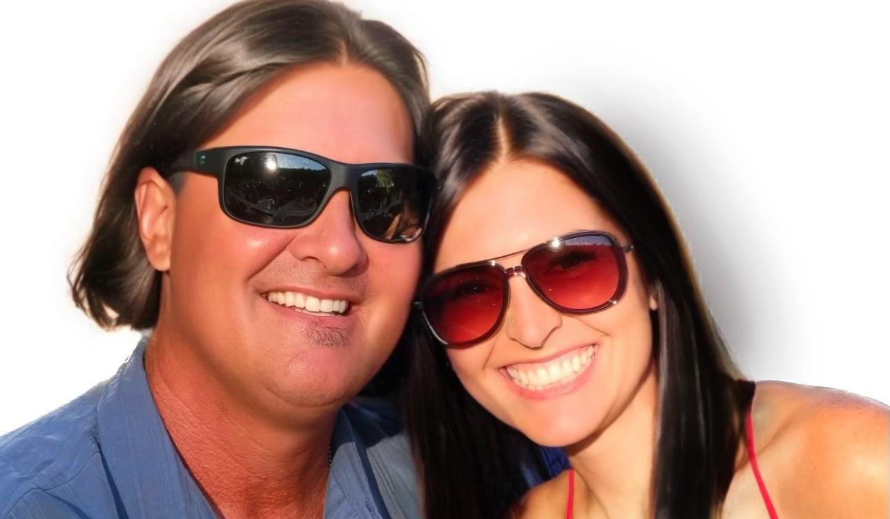 The Wedding Website of Lisa Whitaker and Tim Stover