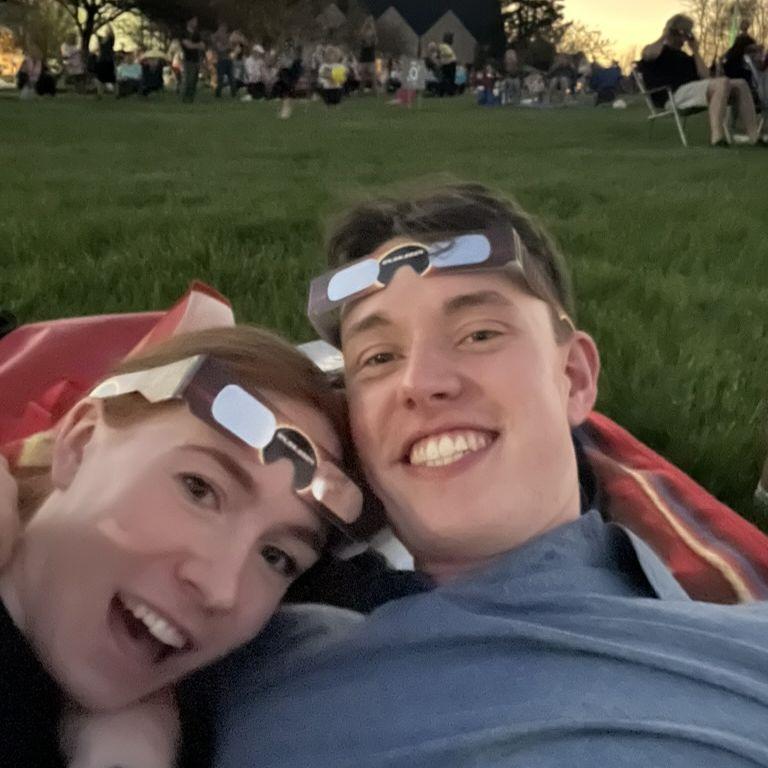 Solar eclipse picnic date!