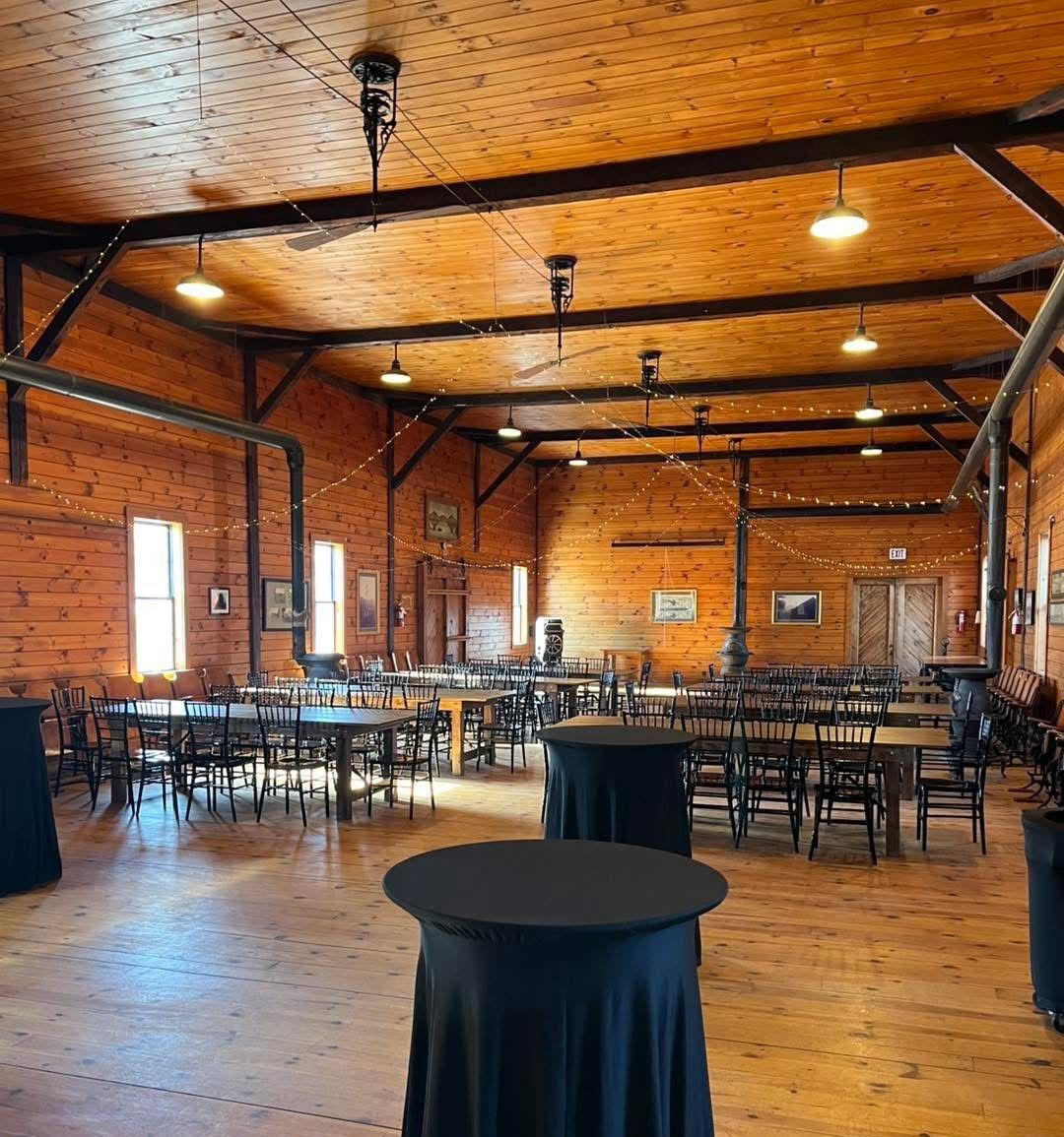The Wedding Website of Annie Stetson and Sam Paquette