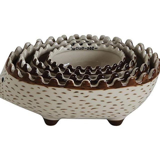 Creative Co-Op Hand Painted Stoneware Hedgehog Measuring Cups (Set of 4 Sizes)