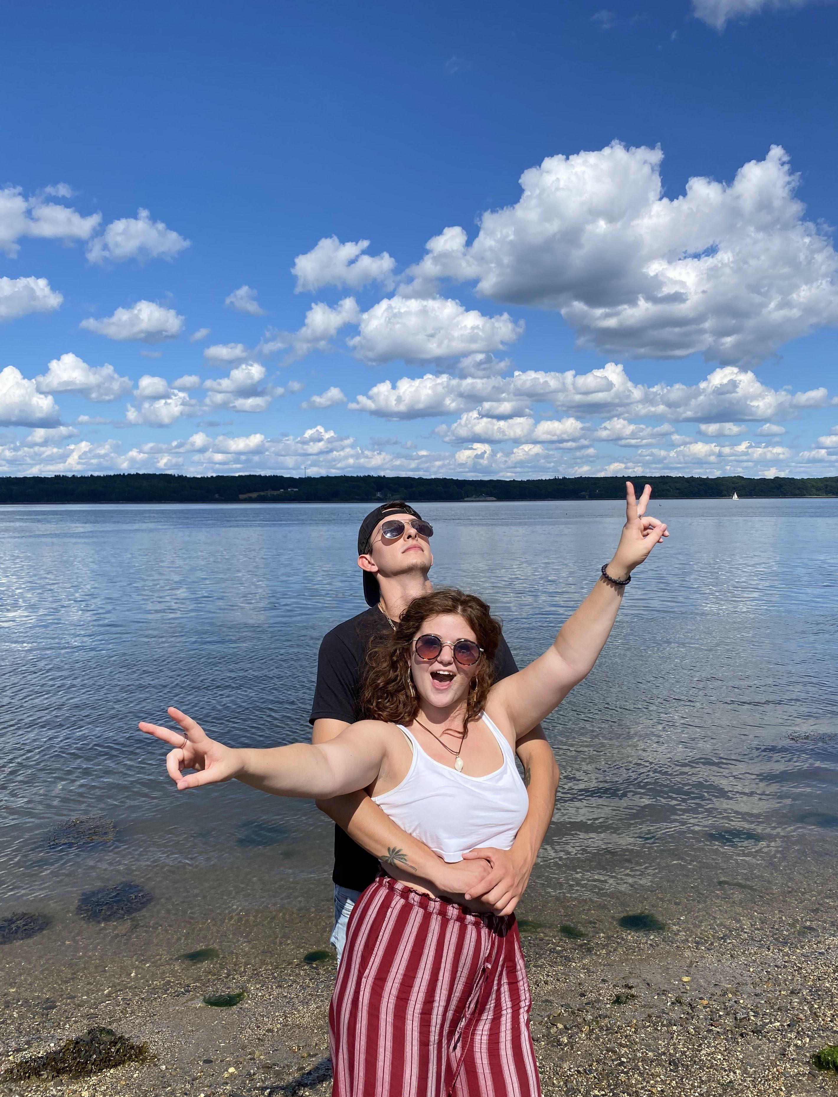 The Wedding Website of Joshua Pomerleau and Veronica Rossignol