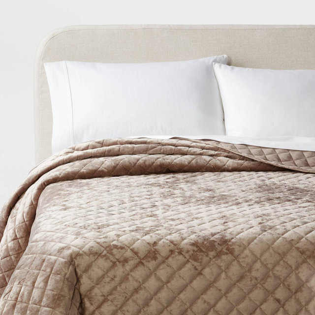 Full/Queen Luxe Diamond Stitch Velvet Quilt Light Brown - Threshold™
