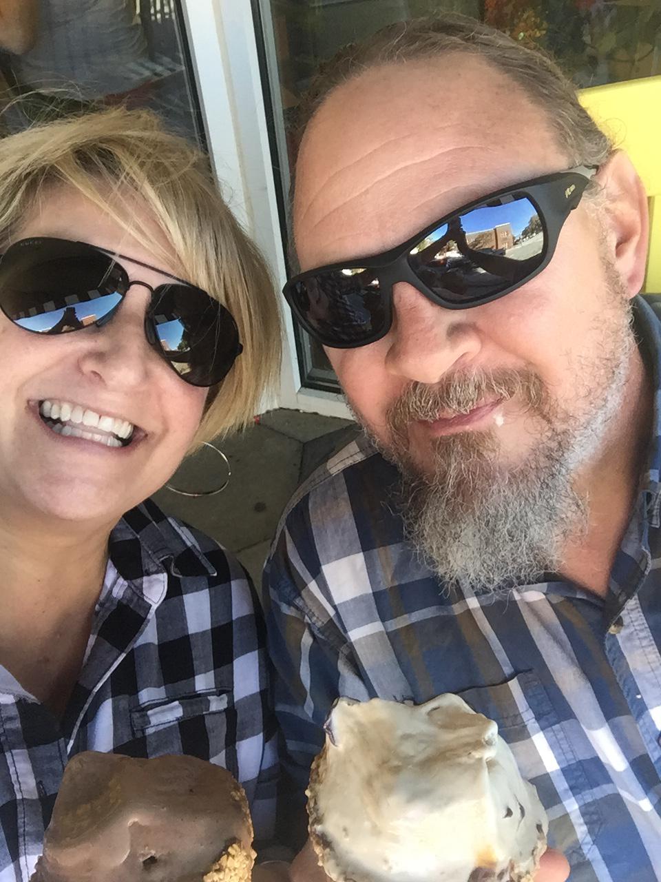 Ice cream on the square relaxing in rocking chairs