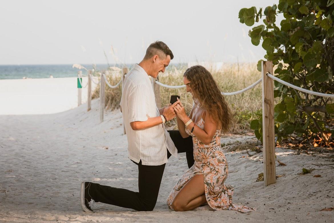 The Wedding Website of melanie harrison and thomas carter