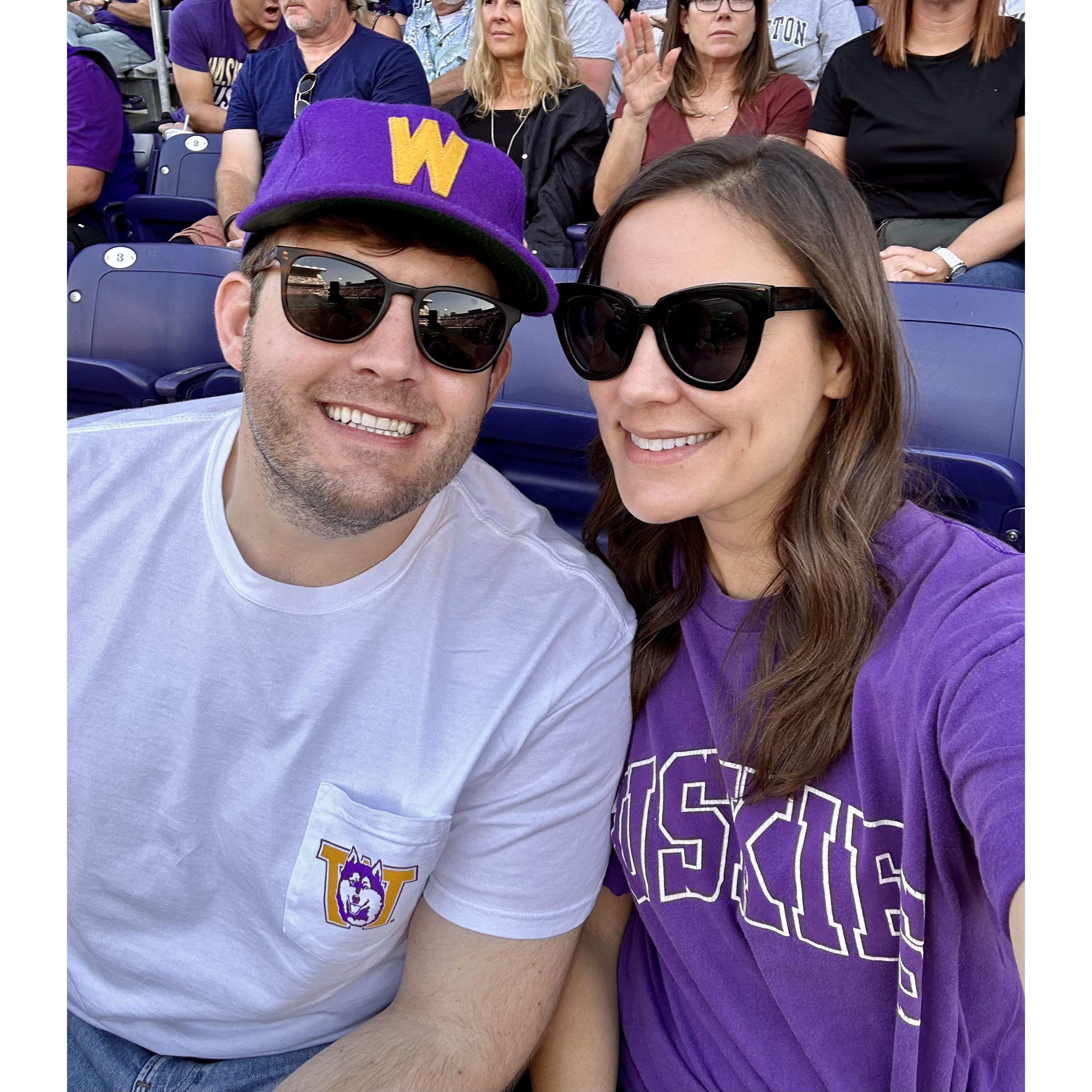 Cheering on the Huskies #godawgs