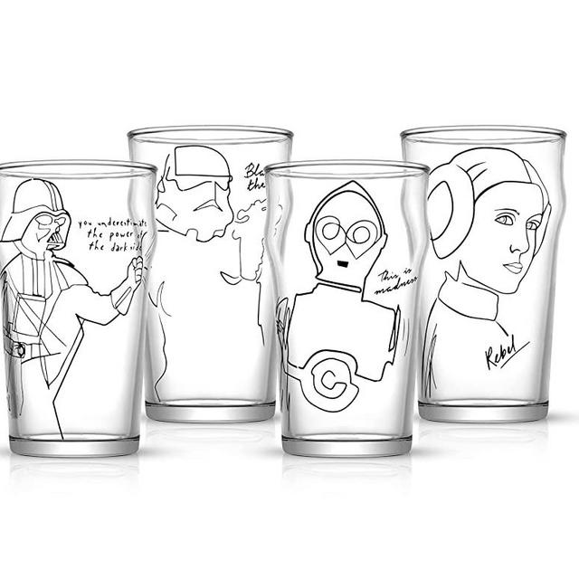 Striking Sketch Art Star Wars Pint Glasses - Set of 4 Pint Glass Capacity Traditional Drinking Glasses. Oversized Darth Vader C-3PO Stormtrooper Princess Leia Drinking Glasses Set