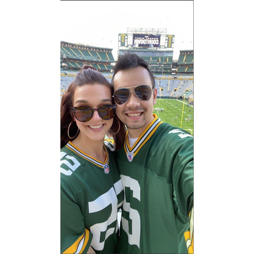 The one time Alex wore a Packers jersey to a game lol