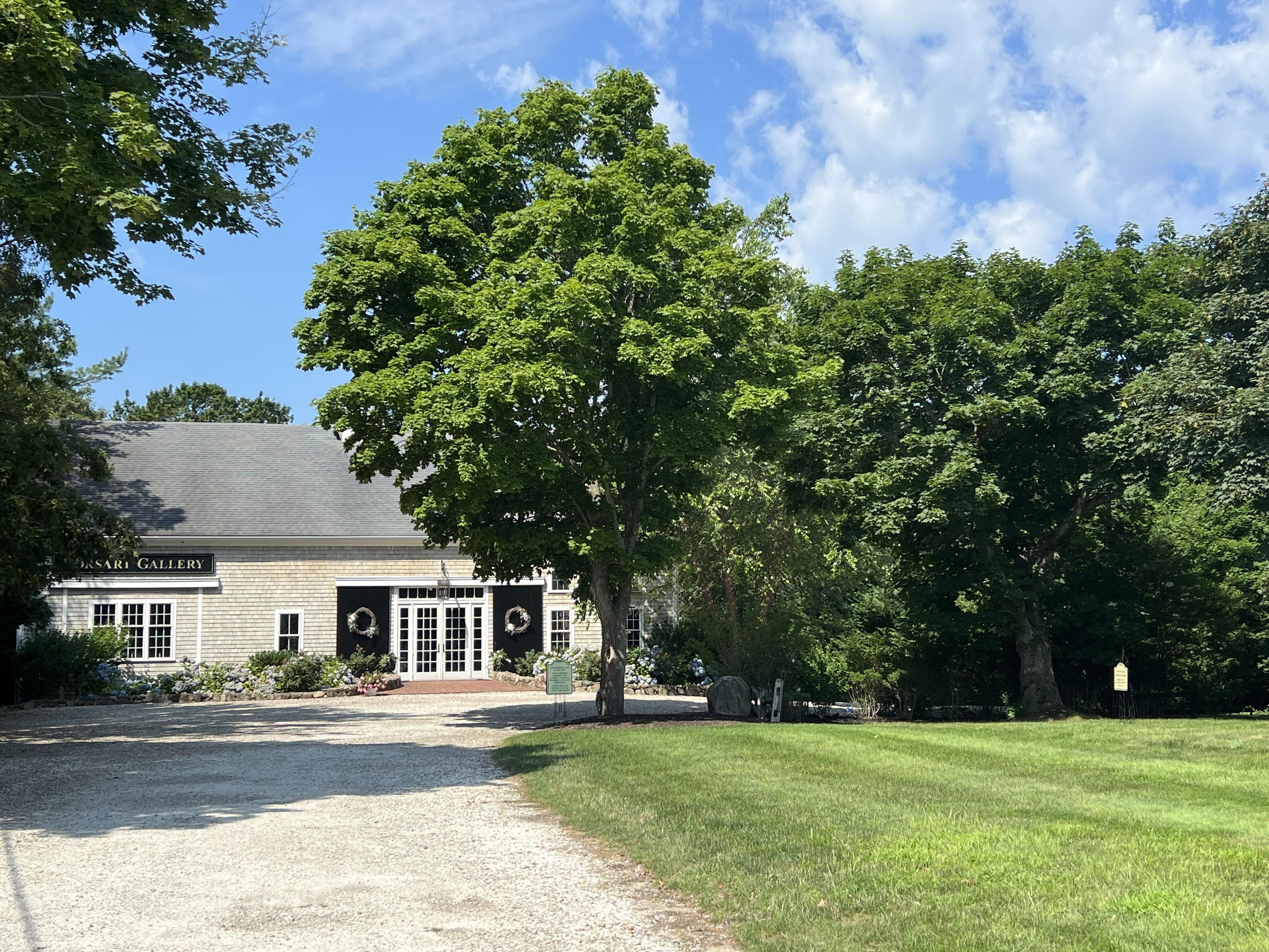 The Wedding Website of Emily Dichele and Josh Hilliard