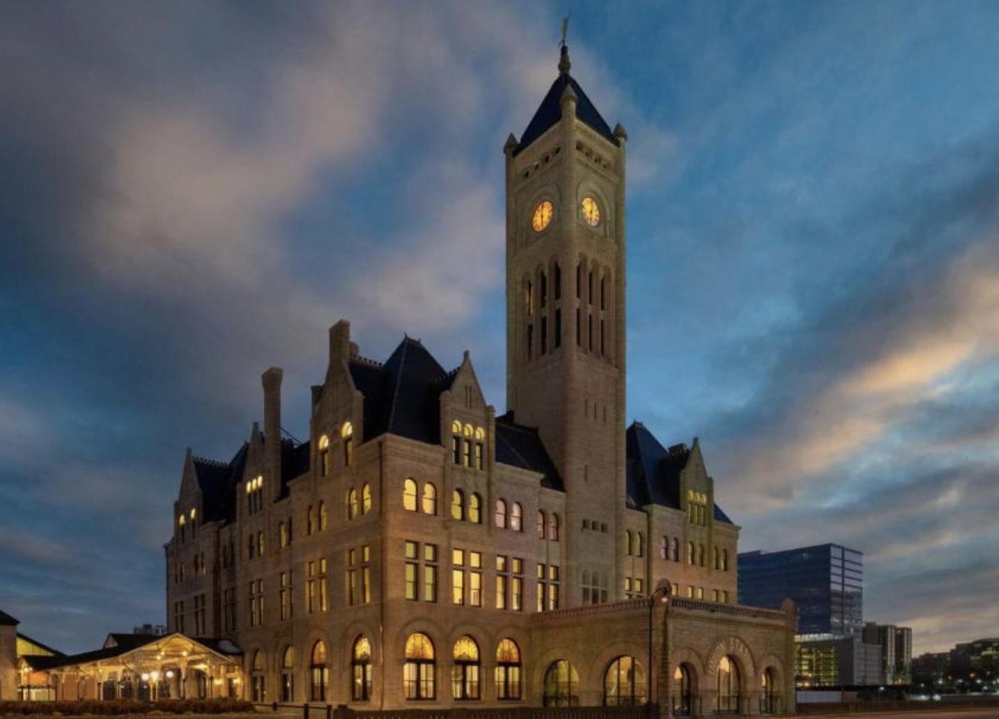 The Wedding Website of Lauren Bennett and Tyler Breshears