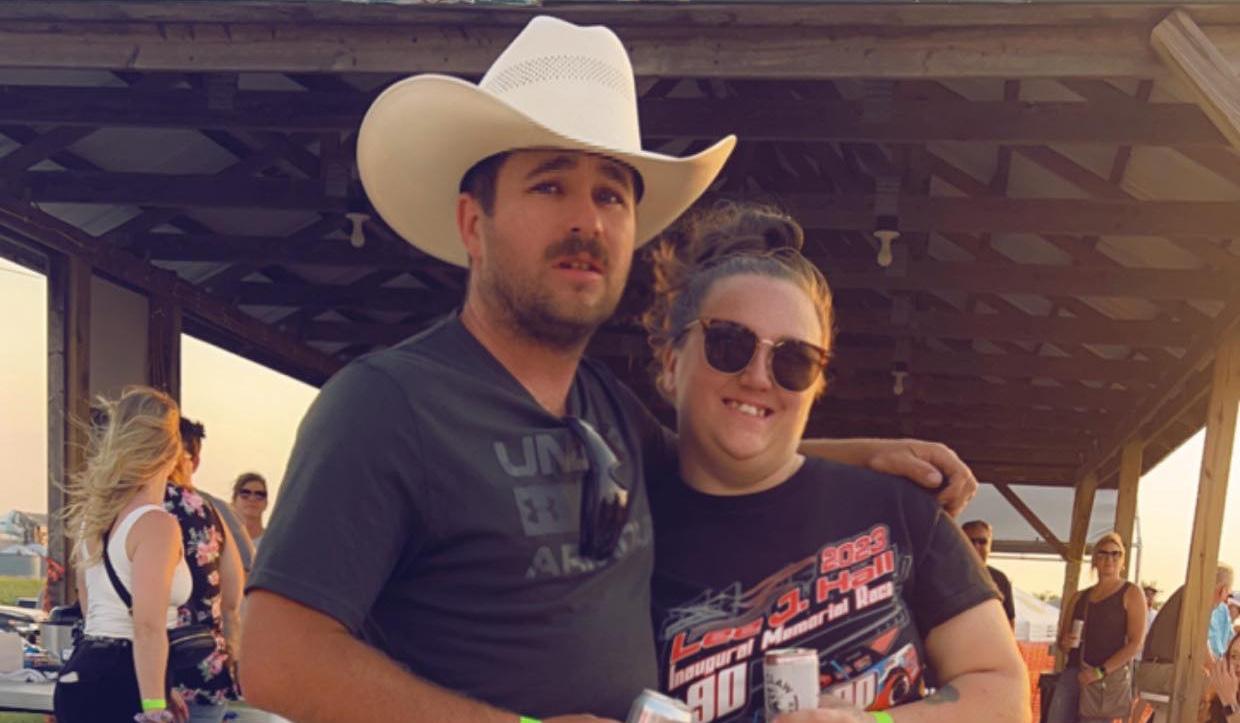 The Wedding Website of Jessica Yeary and Tyler Carton