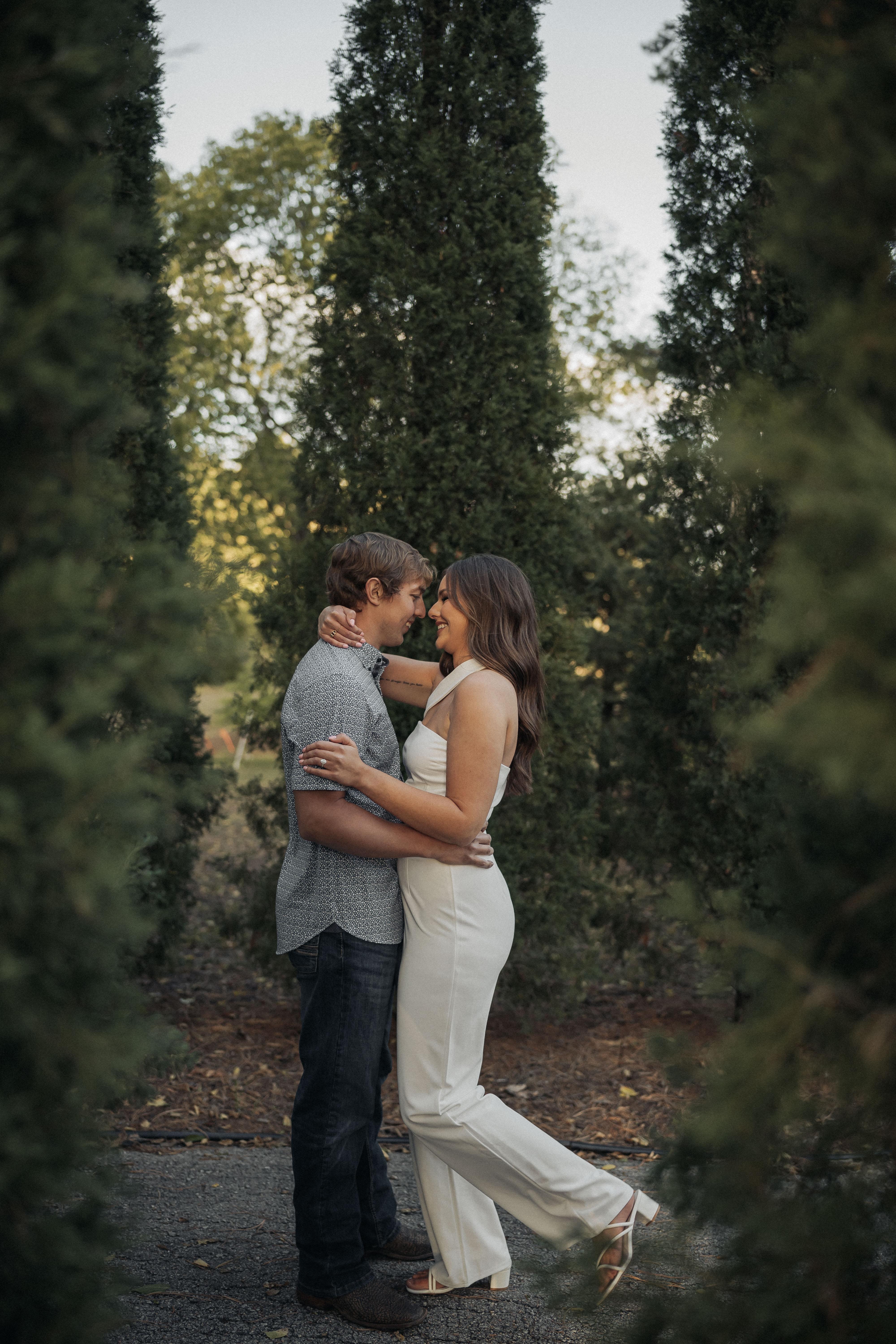 The Wedding Website of Sydney White and Logan Rosentrater