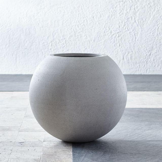 Sphere Small Light Grey Planter
