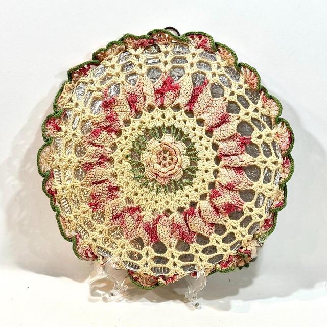Vintage Kitchen, Crocheted Trivet, Floral Design, Pink Green Accents, Hot Plate, 9 inches, Farmhouse Decor, Wall Hanging, Gift for Collector