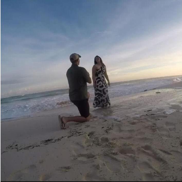 The moment Gianna realized Noah was proposing.