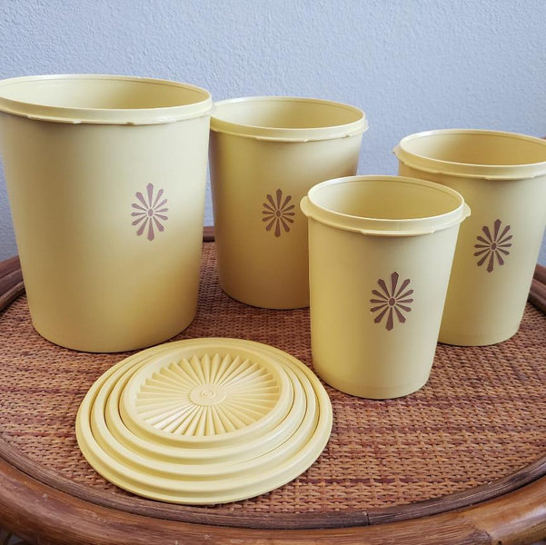 Vintage Tupperware, Vintage Canisters, Gold Tupperware, Harvest Gold Tupperware Canisters, Storage, Vintage Kitchenware, Set of 4 - Etsy