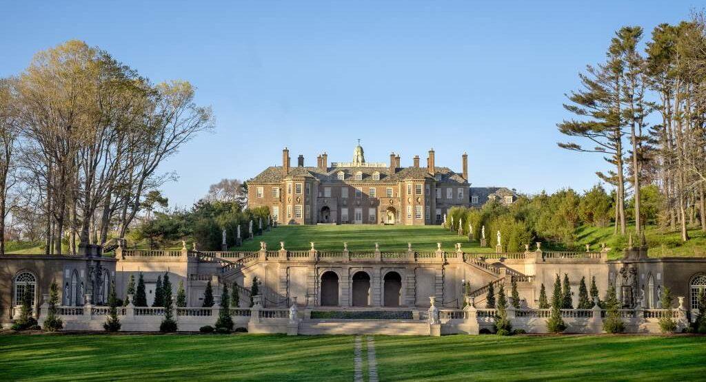 The Wedding Website of Zoe Campbell and Seamus Cuddy