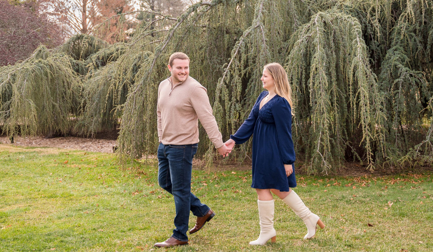 The Wedding Website of Laura Mills and Tyler Knowles