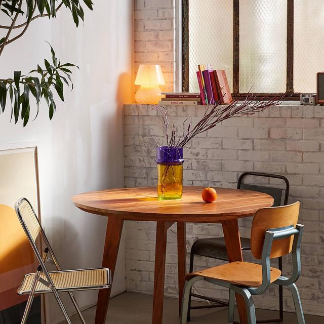 Jessa Round Dining Table