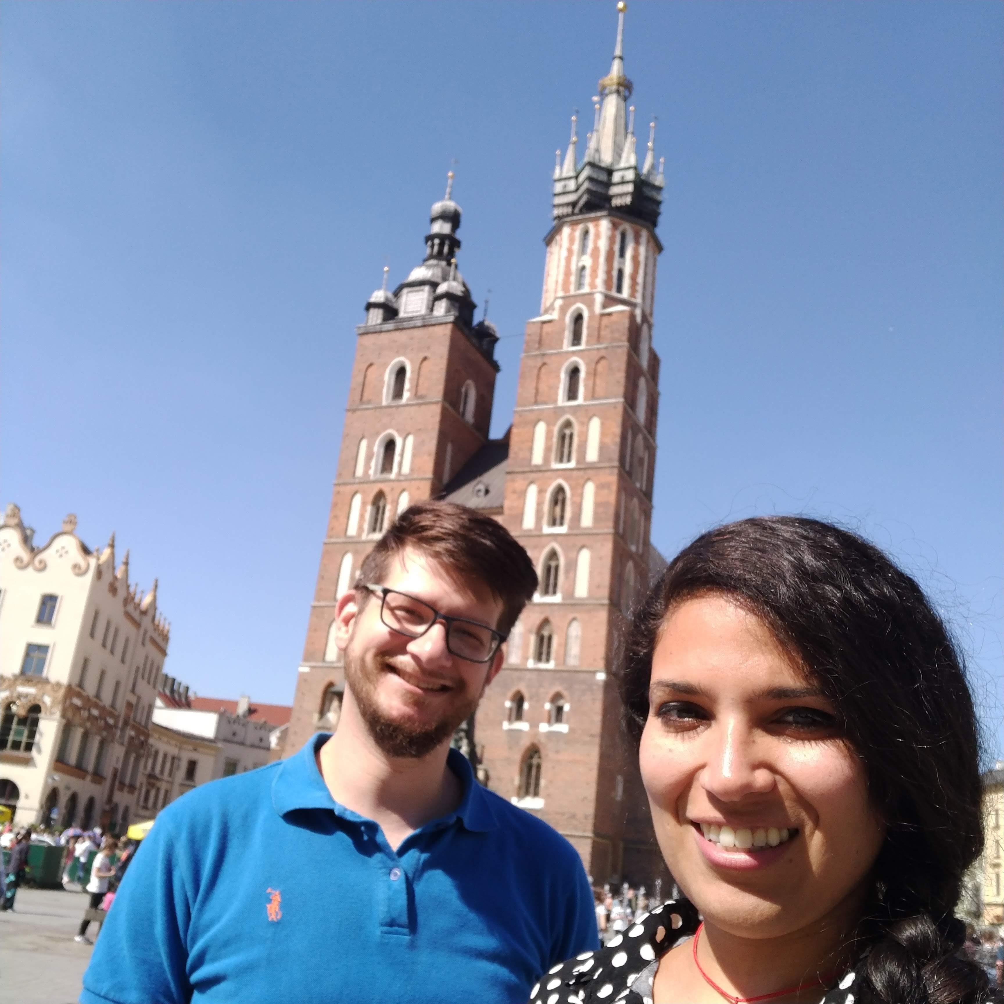 At the top of this tower, a trumpeter commemorates the heroism of Krakow city defenders at the top of every hour... And the arrival of the BEST couple ever walking in the city.