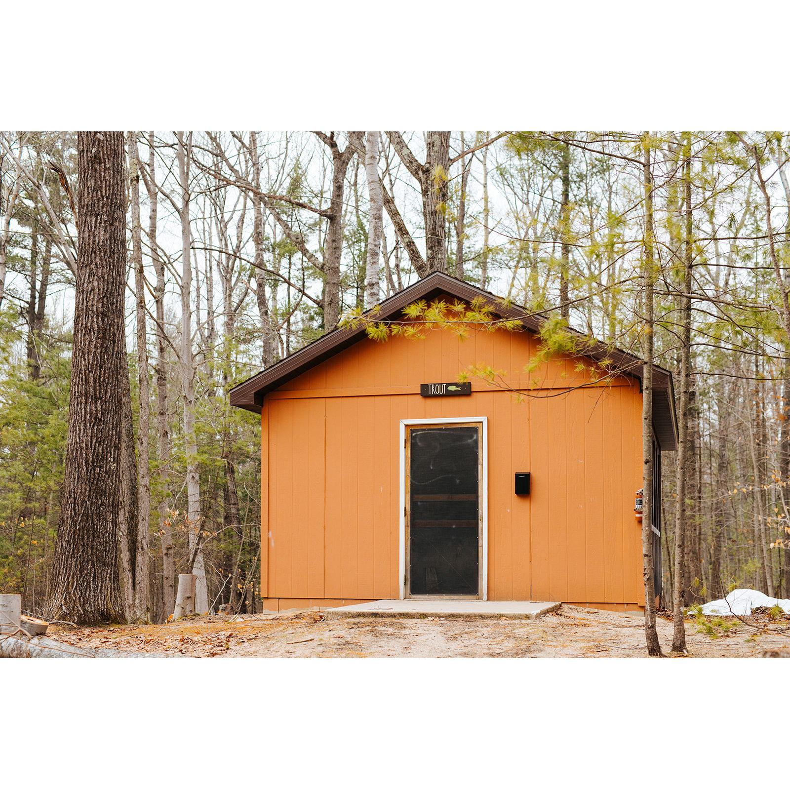 Cabins with no electricity
