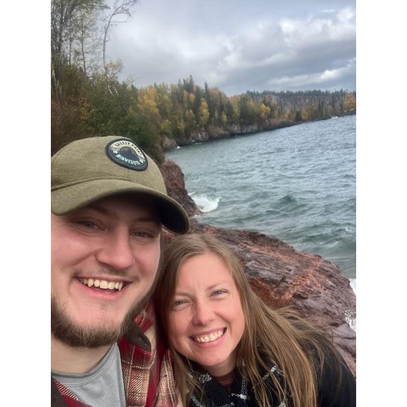 Kyle always keeping klutzy Anna from falling ;)