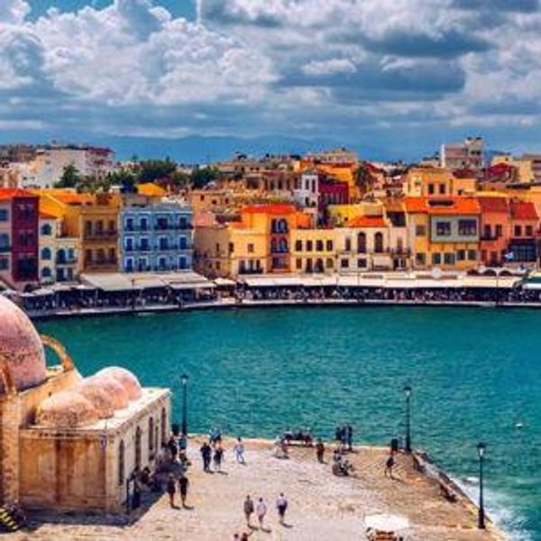 Stay at Crete's Old Venetian Port