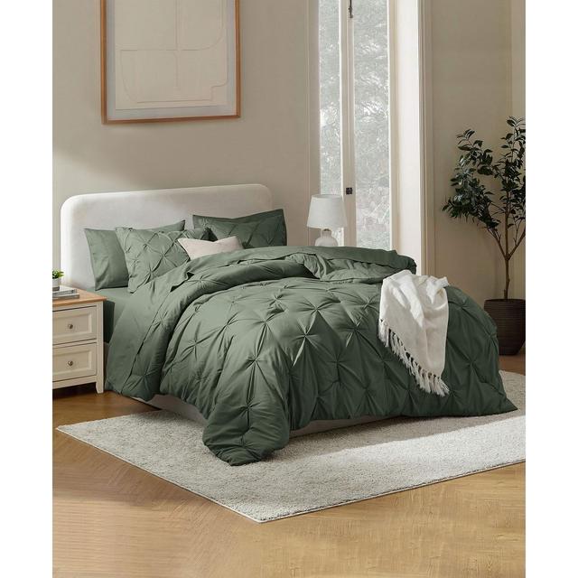 Nestl Luxury Soft Pinch Pleat 7-Pc. Comforter Set, Queen
