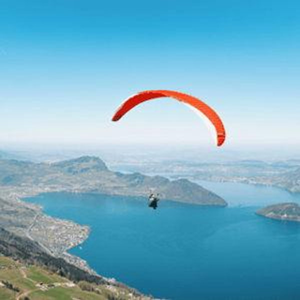 Paragliding in Switzerland