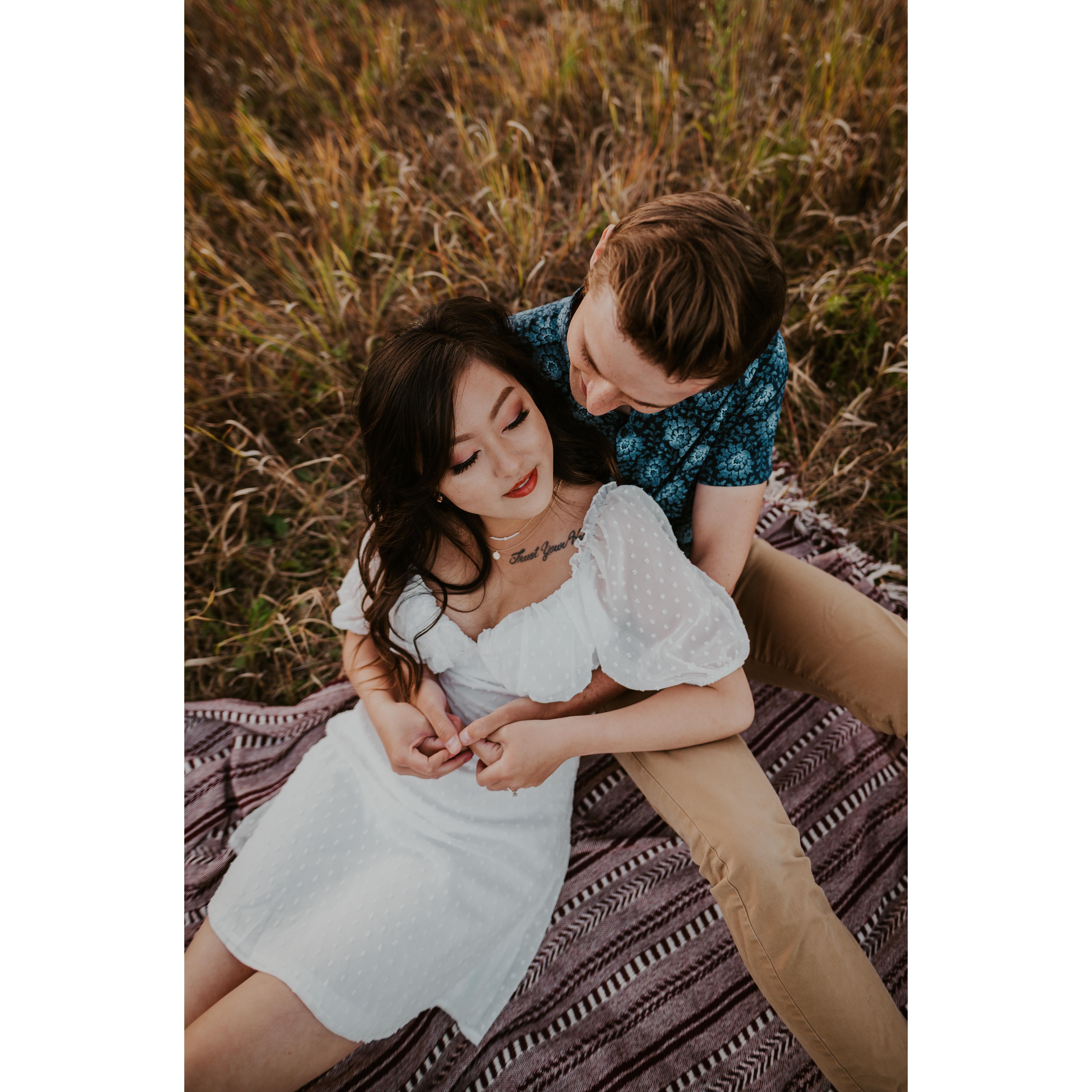 Sunset Engagement Session

Aug 2020