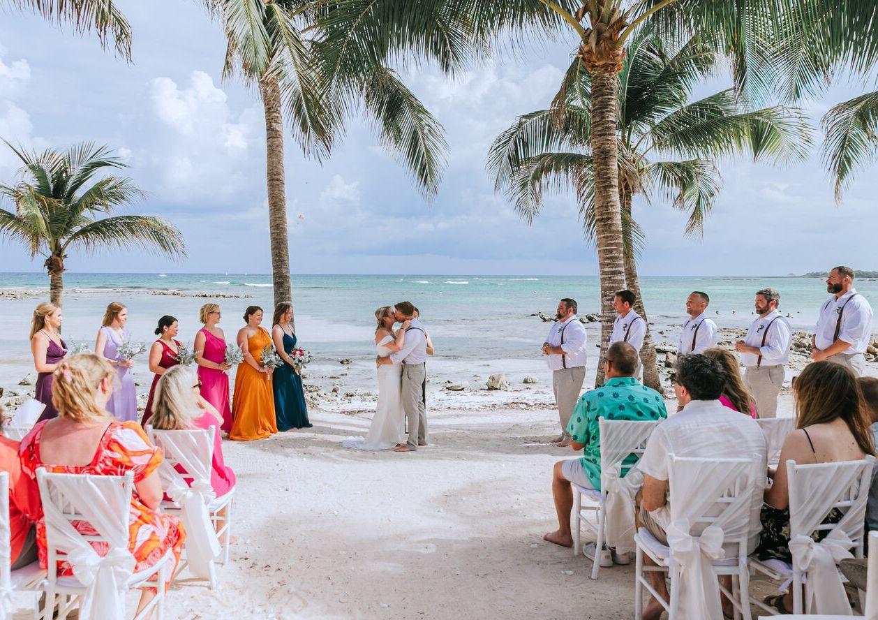 The Wedding Website of Michelle House and Andrew House