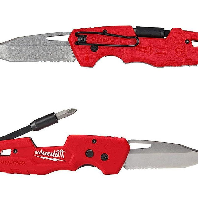 Milwaukee FASTBACK Folding Utility Knife w/Blade Multifunctionality