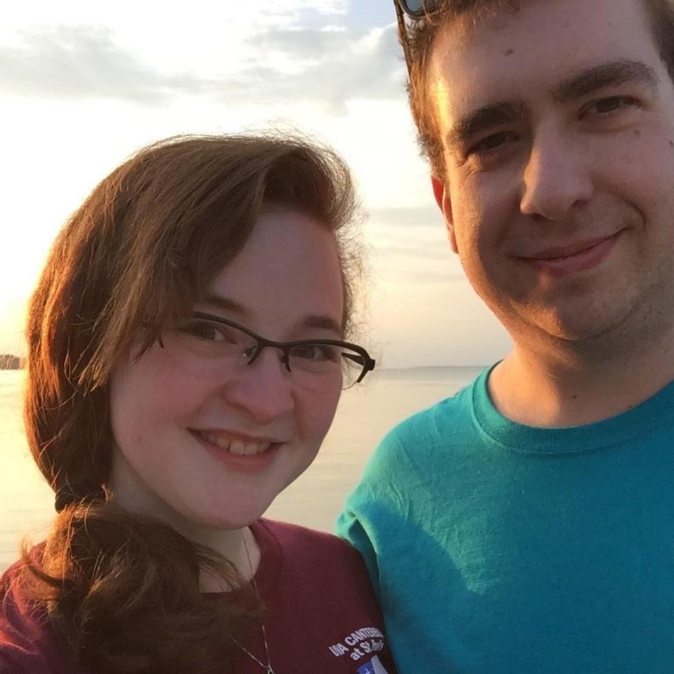 A sunset picnic
Yorktown beach, VA
April 2017