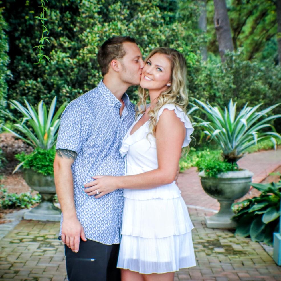 August 2019: Our engagement photos at the Norfolk Botanical Garden.π·