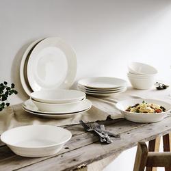 ロイヤルドルトンRegaliaレガリアスープ皿＆ノリタケ コチ スープ皿セット Royal Doulton, 1815 Pure 12-Piece Dinnerware Set, Service for 4 | Zola