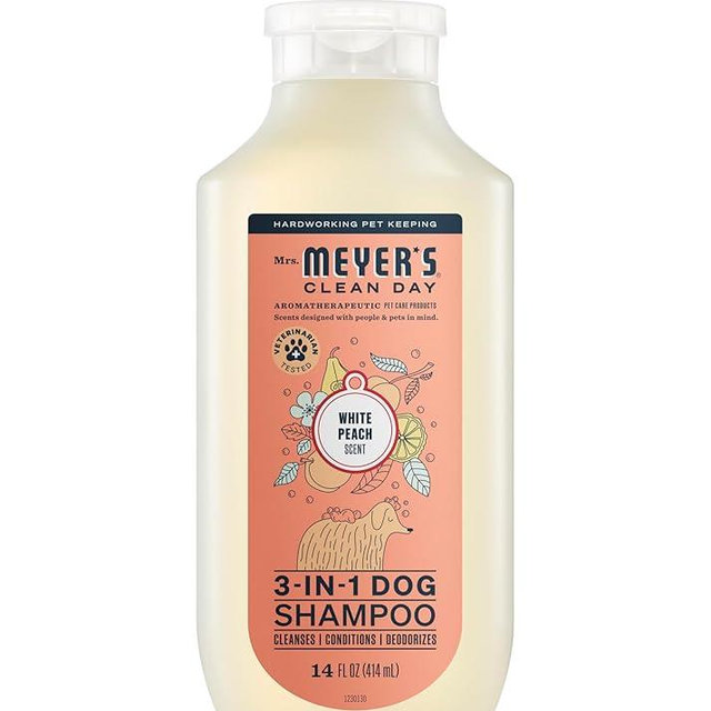 MRS. MEYER'S Clean Day 3 in 1 Dog Shampoo, White Peach Scent, 14oz