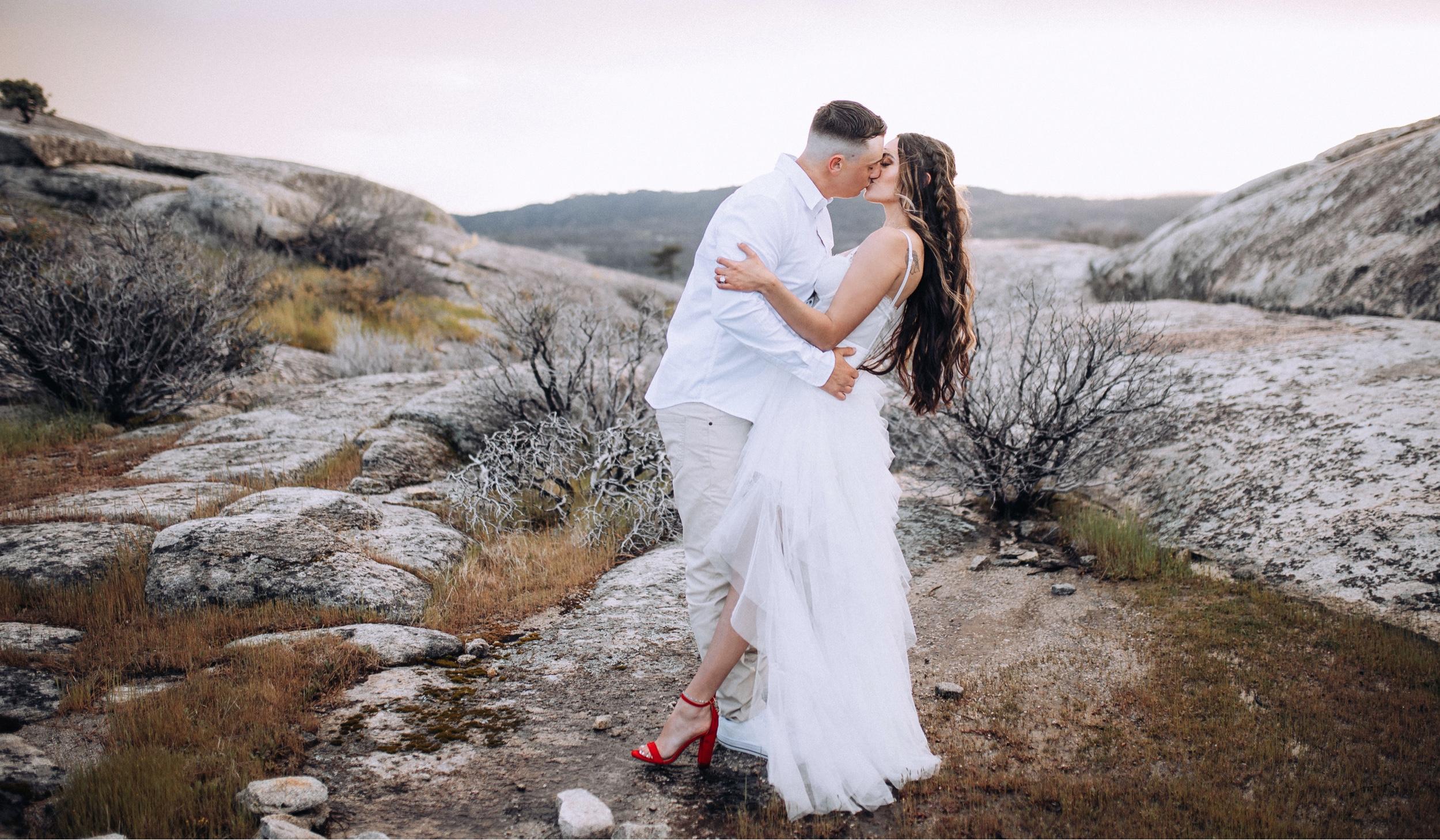 The Wedding Website of Samantha Johnson and Benjamin Solansky