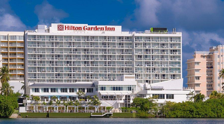 The Wedding Website of Pele Vargas and Hannah Albrecht